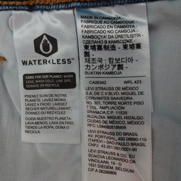 Levi's 501 Jean Shorts Women's Plus Size 20W Blue Denim Button Fly Cut Offs - Picture 9 of 10